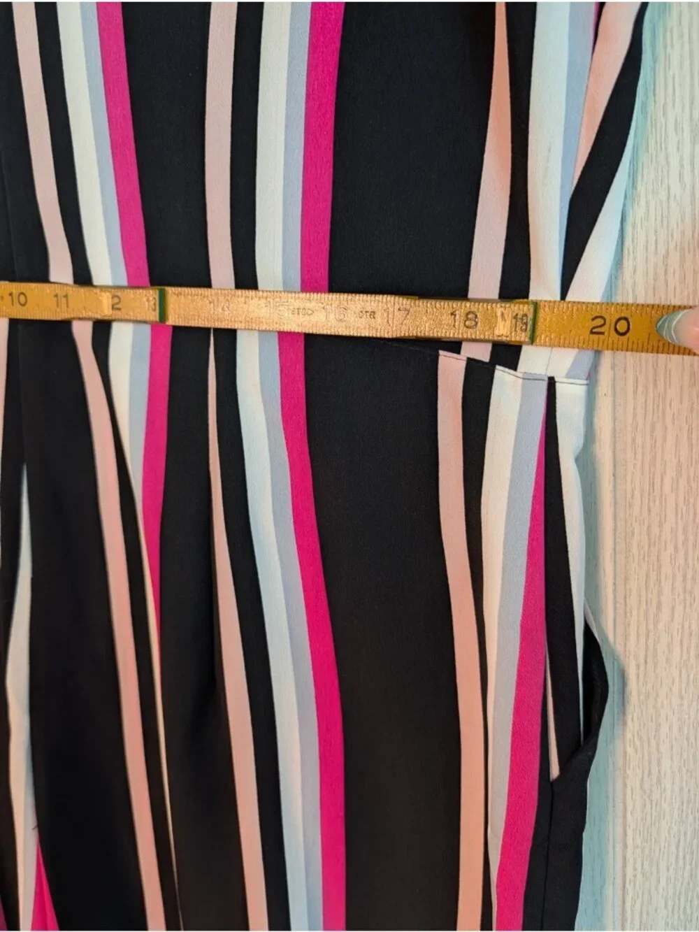 Express NWT Black & White Vertical Striped Jumpsuit Wide Leg XL Cropped